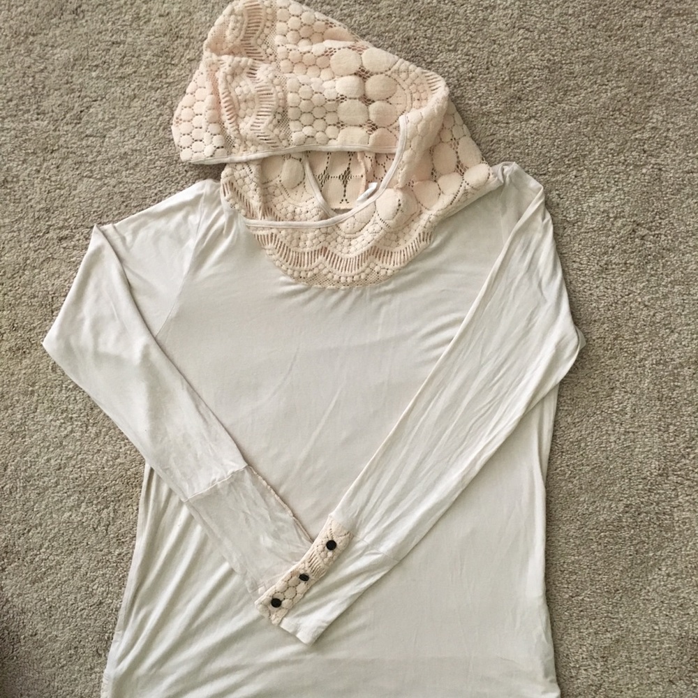 Lightweight long sleeved crochet hoodie